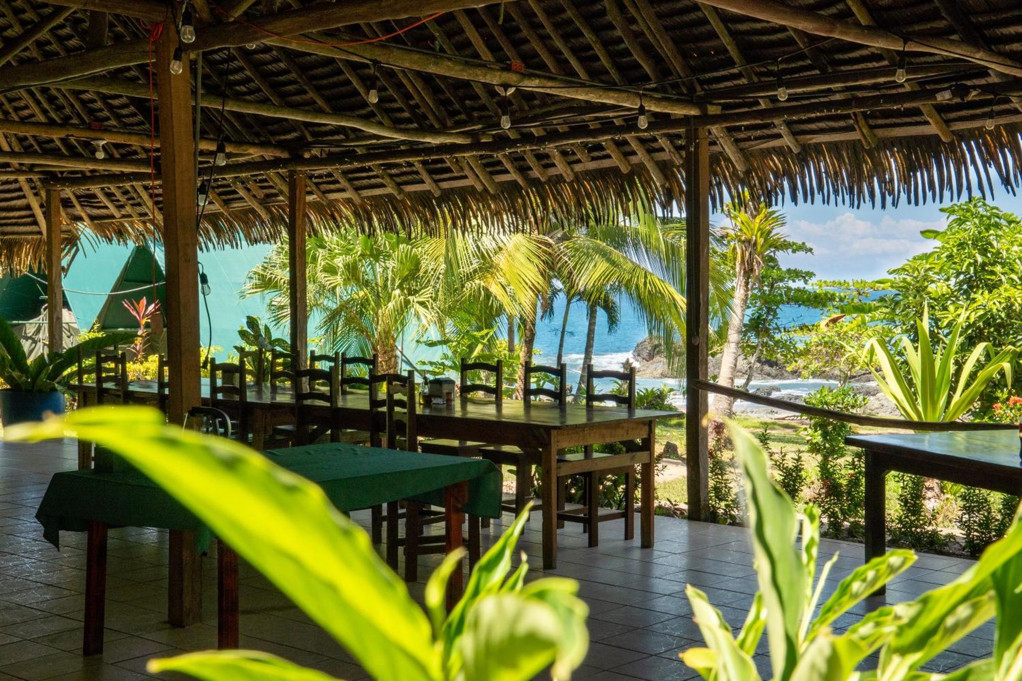 Hostel Corcovado Adventures Drakes Bay Exterior foto